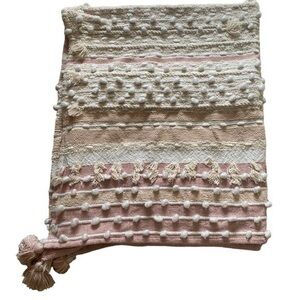 Macy’s pink cream cotton knit Pom Pom tassel throw blanket
